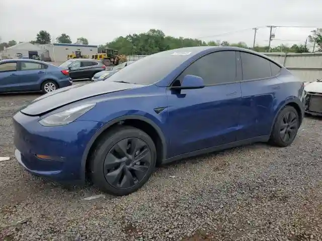 7SAYGDED8RF096074 2024 TESLA MODEL Y-0