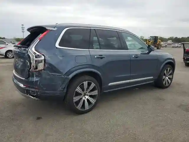 YV4A22PL9N1833773 2022 VOLVO XC90-2