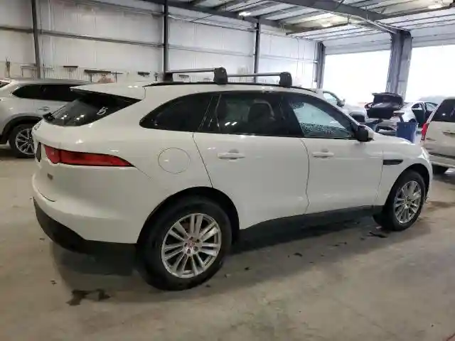 SADCK2BN4HA088766 2017 JAGUAR F-PACE-2