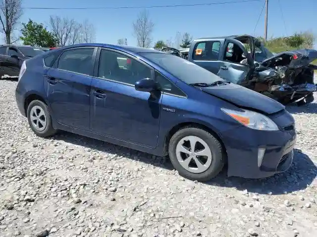JTDKN3DU9F1911228 2015 TOYOTA PRIUS-3