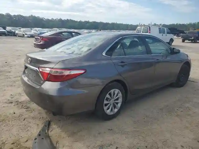 4T1BF1FK3HU413178 2017 TOYOTA CAMRY-2
