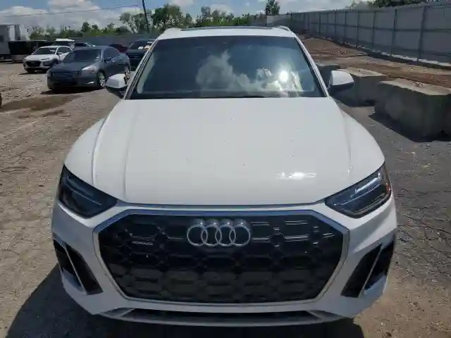 WA1EAAFY2P2146107 2023 AUDI Q5-4