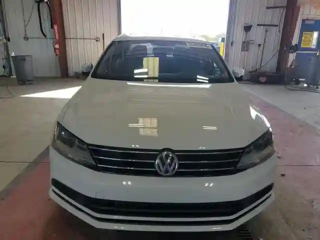 3VWDB7AJ4HM377058 2017 VOLKSWAGEN JETTA-4