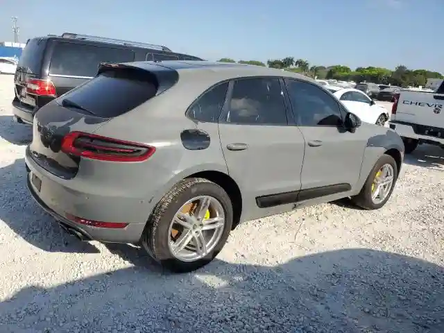 WP1AB2A59GLB47963 2016 PORSCHE MACAN-2