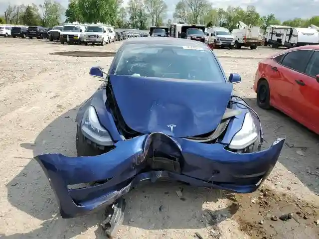 5YJ3E1EA3LF796920 2020 TESLA MODEL 3-4