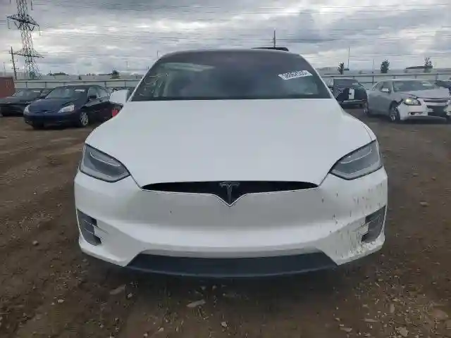 5YJXCDE26HF072583 2017 TESLA MODEL X-4