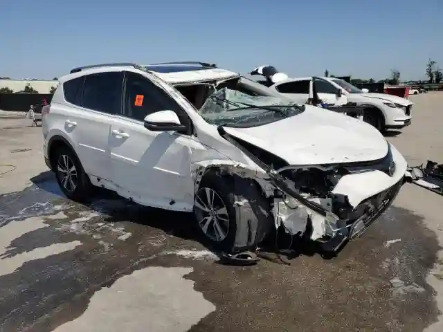 JTMWFREV8JD122407 2018 TOYOTA RAV4-3
