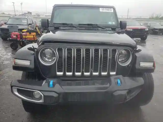 1C4JJXP60PW684754 2023 JEEP WRANGLER-4