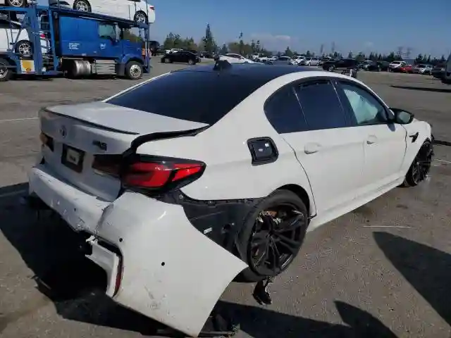 WBS83CH00MCF66384 2021 BMW M5-2