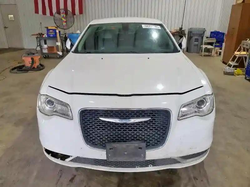 2C3CCAAG8FH875874 2015 CHRYSLER 300-4
