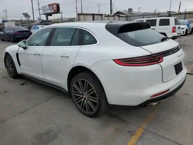 WP0CB2A76JL190224 2018 PORSCHE PANAMERA-1