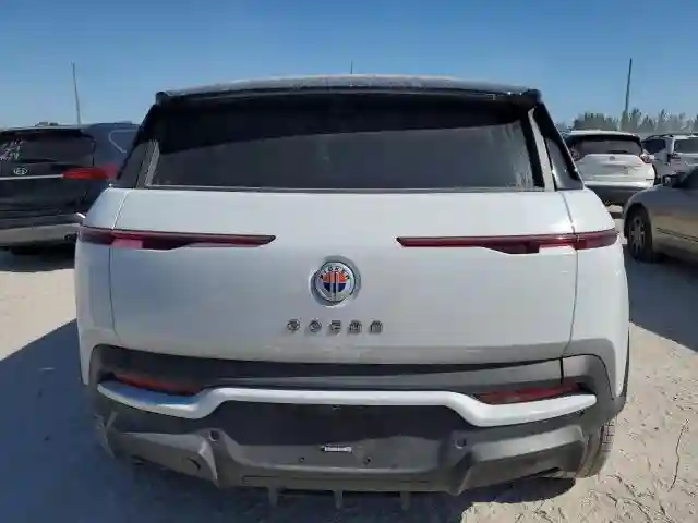 VCF1EBU26PG007775 2023 FISKER INC. OCEAN EXTR-5