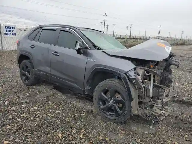 JTMEWRFV3KD517901 2019 TOYOTA RAV4-3