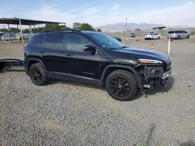 1C4PJMAB5HW583337 2017 JEEP GRAND CHEROKEE-3
