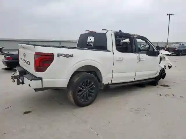 1FTFW5L58RFB88306 2024 FORD F150 LARIA-2