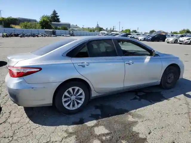 4T1BF1FK8GU538479 2016 TOYOTA CAMRY-2
