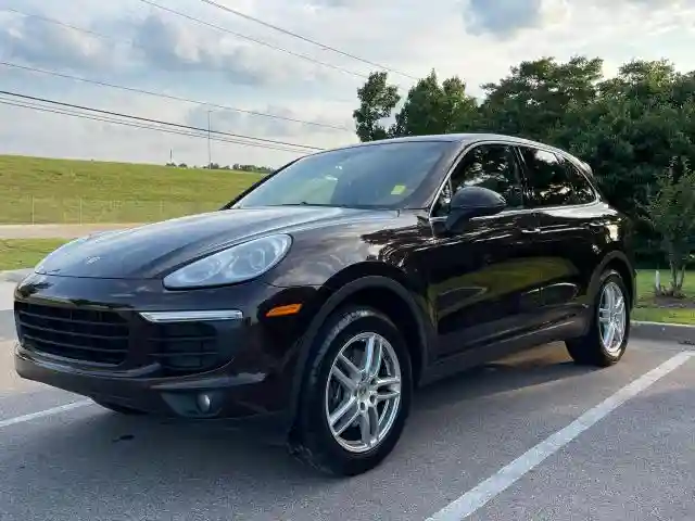 WP1AA2A28GKA36464 2016 PORSCHE CAYENNE-1