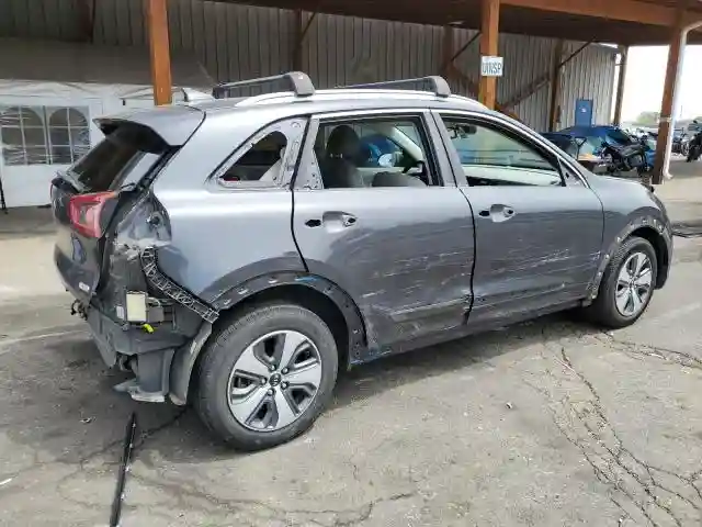 KNDCD3LD6J5154413 2018 KIA NIRO-2