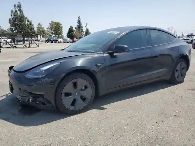 5YJ3E1EBXNF333183 2022 TESLA MODEL 3-0