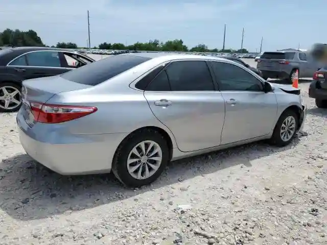 4T1BF1FK7HU278738 2017 TOYOTA CAMRY-2