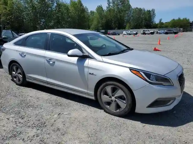 KMHE34L11HA046060 2017 HYUNDAI SONATA-3