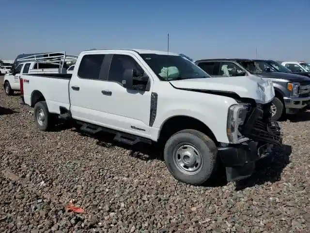 1FT7W2BT4PEC42786 2023 FORD F250-3