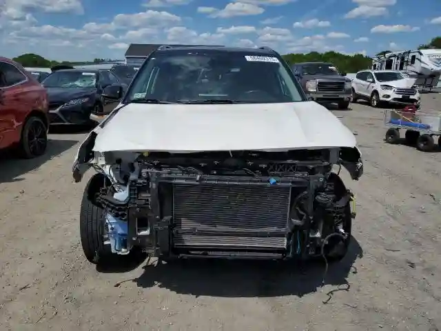 KNDEU2AA2M7118948 2021 KIA SELTOS-4