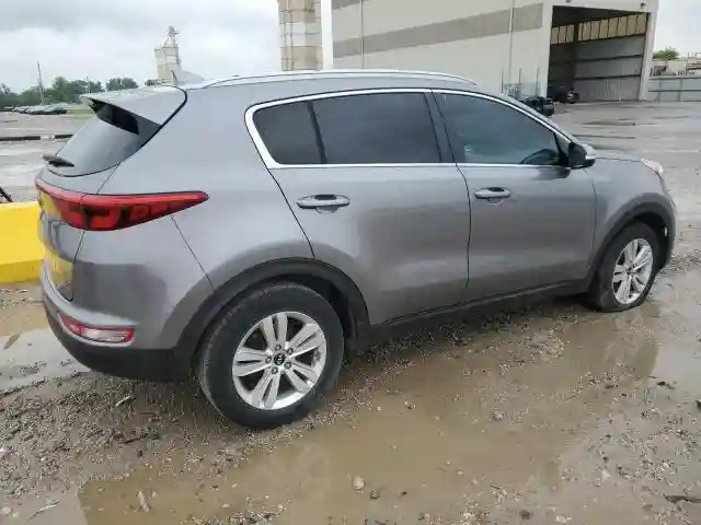 KNDPM3AC8J7423432 2018 KIA SPORTAGE-2