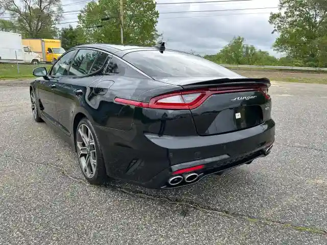 KNAE55LC1J6025365 2018 KIA STINGER-2