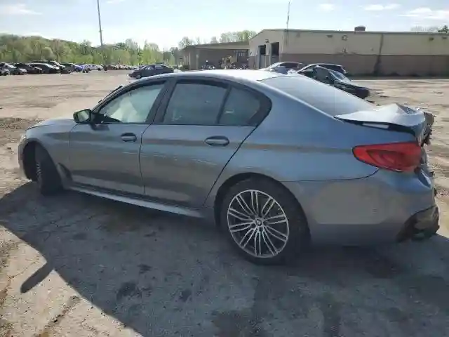 WBAJE7C59KWW44048 2019 BMW 5 SERIES-1