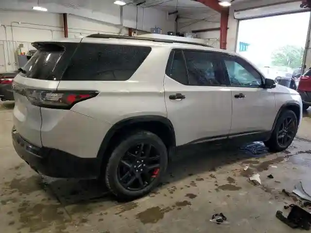1GNEVKKW6KJ181260 2019 CHEVROLET TRAVERSE-2