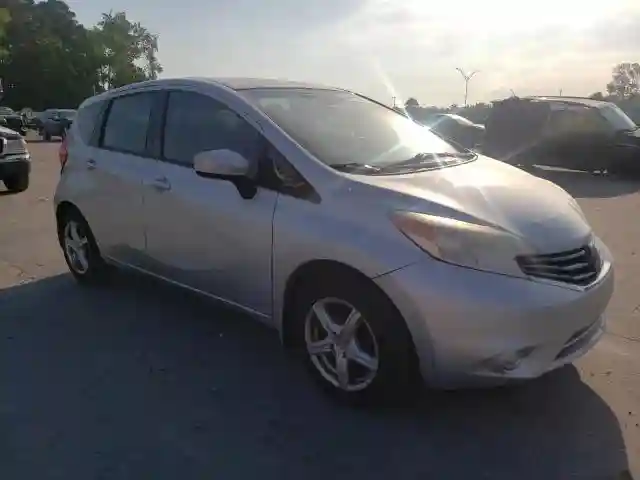 3N1CE2CP0FL364890 2015 NISSAN VERSA-3
