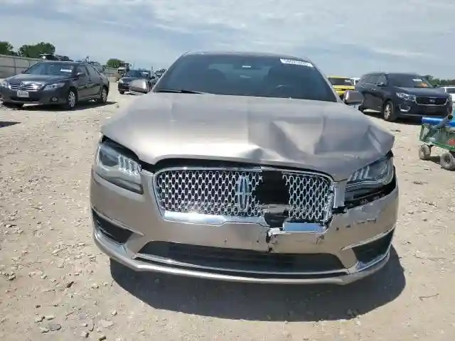 3LN6L5A95KR602550 2019 LINCOLN MKZ-4