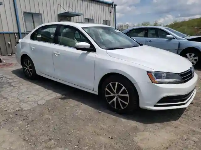 3VWDB7AJ0HM327886 2017 VOLKSWAGEN JETTA-3