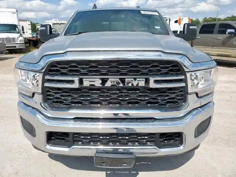 3C6UR5HJ5RG169223 2024 RAM 2500-4