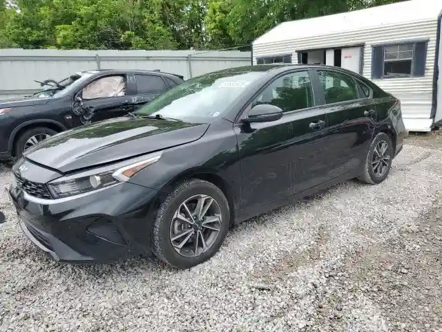 3KPF24AD0PE569395 2023 KIA FORTE-0