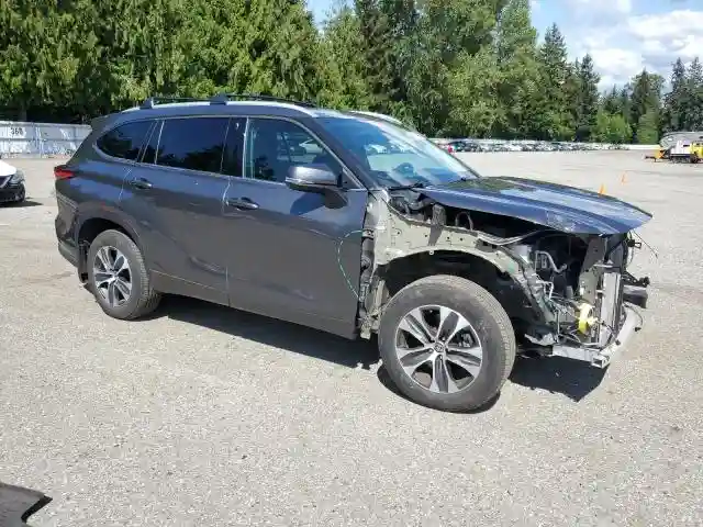 5TDGZRBH3NS594857 2022 TOYOTA HIGHLANDER-3