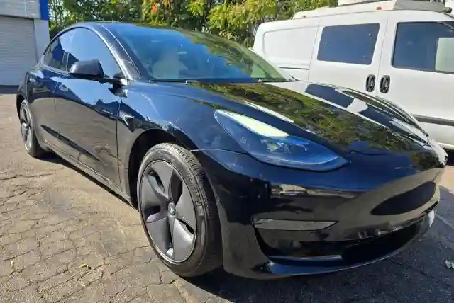 5YJ3E1EA1MF871146 2021 TESLA MODEL 3-0
