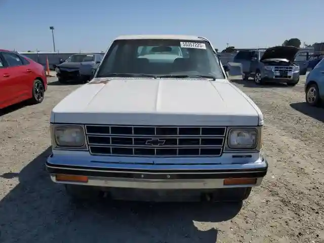 1GNCT18RXJ8123795 1988 CHEVROLET BLAZER-4
