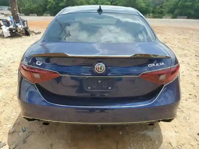 ZARFAEEN7J7572769 2018 ALFA ROMEO GIULIA-5