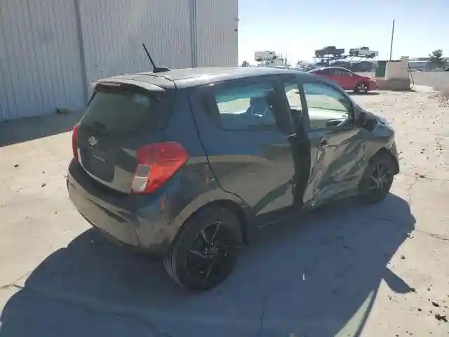 KL8CB6SA3HC838641 2017 CHEVROLET SPARK-2