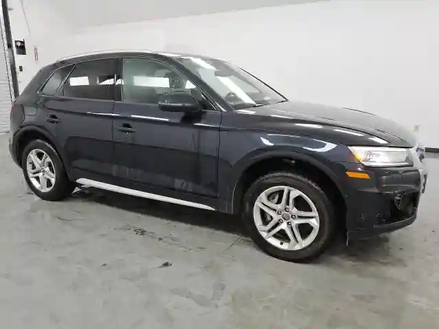 WA1ANAFY4J2185999 2018 AUDI Q5-3