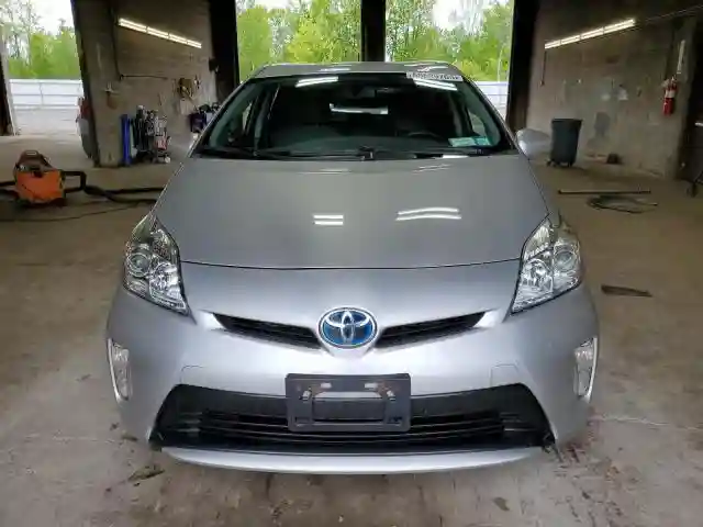 JTDKN3DU3F1924136 2015 TOYOTA PRIUS-4