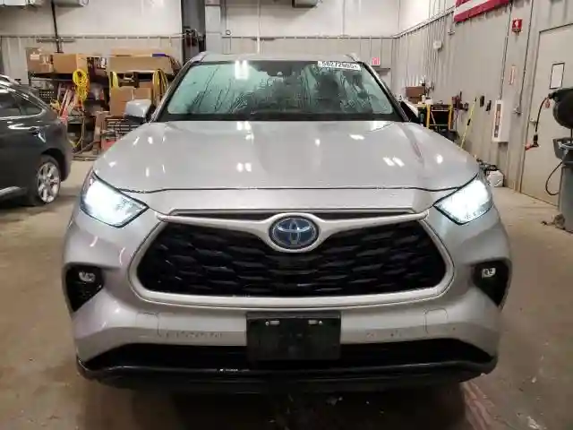 5TDHBRCH4MS514939 2021 TOYOTA HIGHLANDER-4