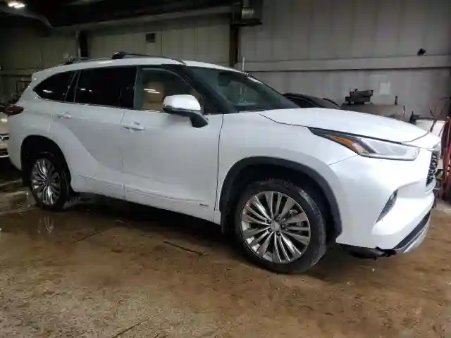 5TDEBRCH7NS094856 2022 TOYOTA HIGHLANDER-3