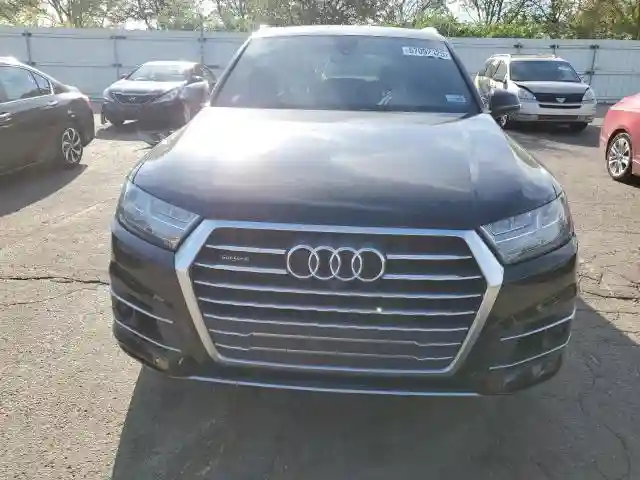WA1LAAF74JD004058 2018 AUDI Q7-4