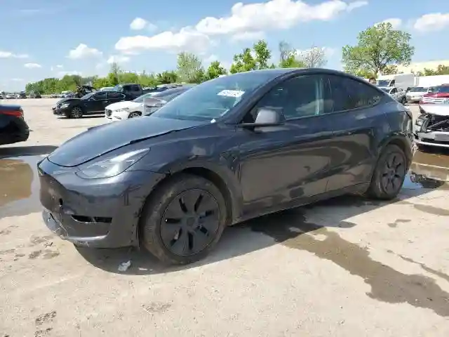 7SAYGAEE6RF160698 2024 TESLA MODEL Y-0