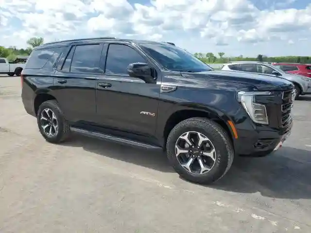 1GKS2CRD1SR167030 2025 GMC YUKON-3