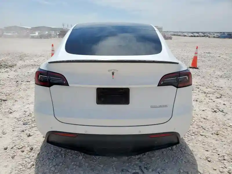7SAYGDEF1NF438640 2022 TESLA MODEL Y-5