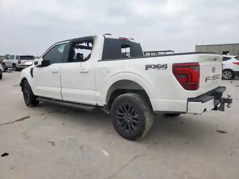 1FTFW5L58RFB88306 2024 FORD F150 LARIA-1